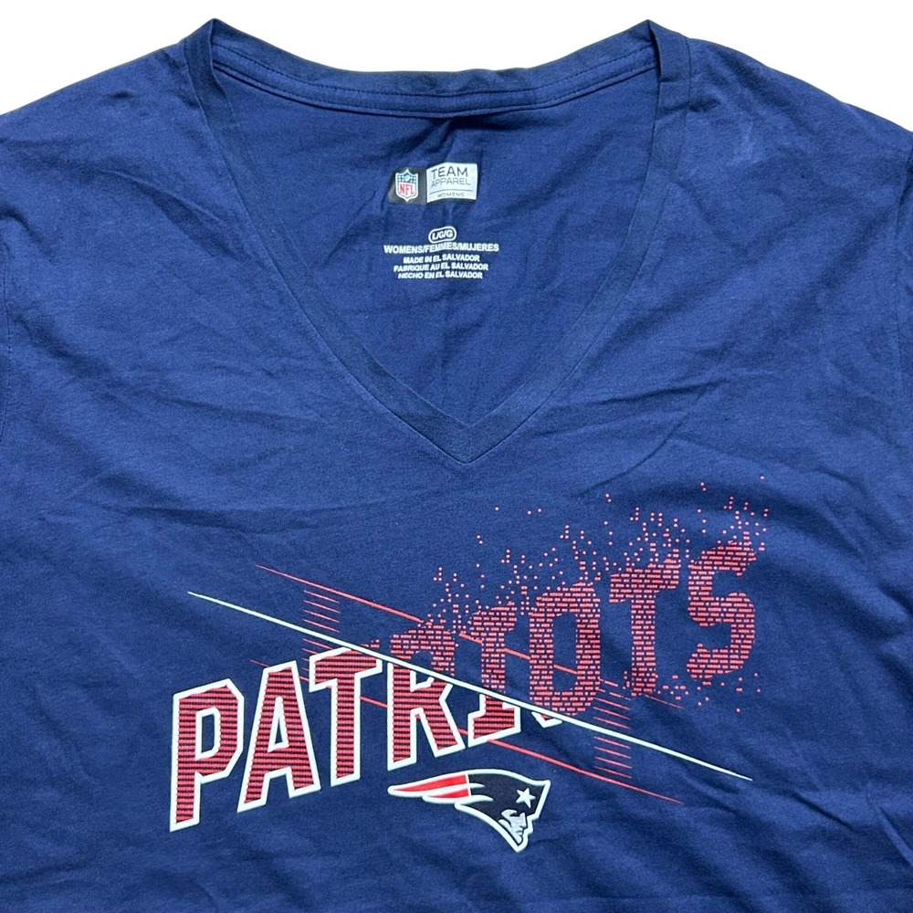 Womens NFL Team Apparel New England Patriots Long Sleeve V-Neck T-Shirt Large